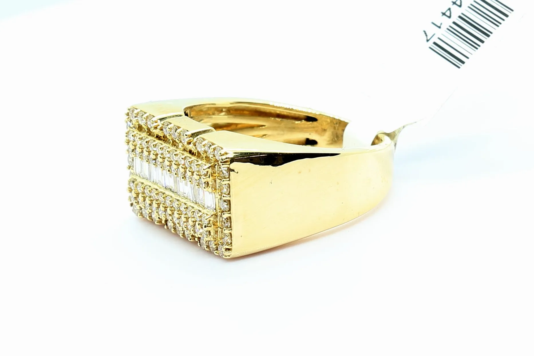 10K Yellow Gold Square Bagattie Ring