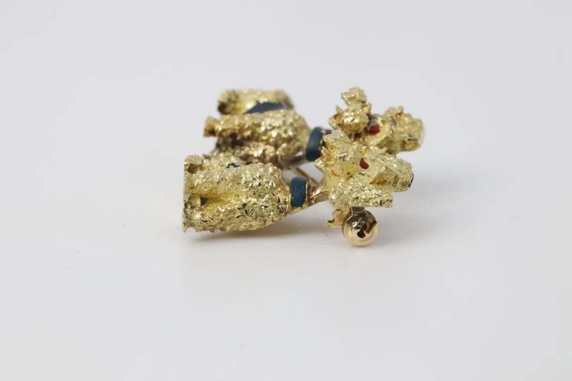 18k Yellow Gold Two Poodle Pin from Brazil (12.20g.)