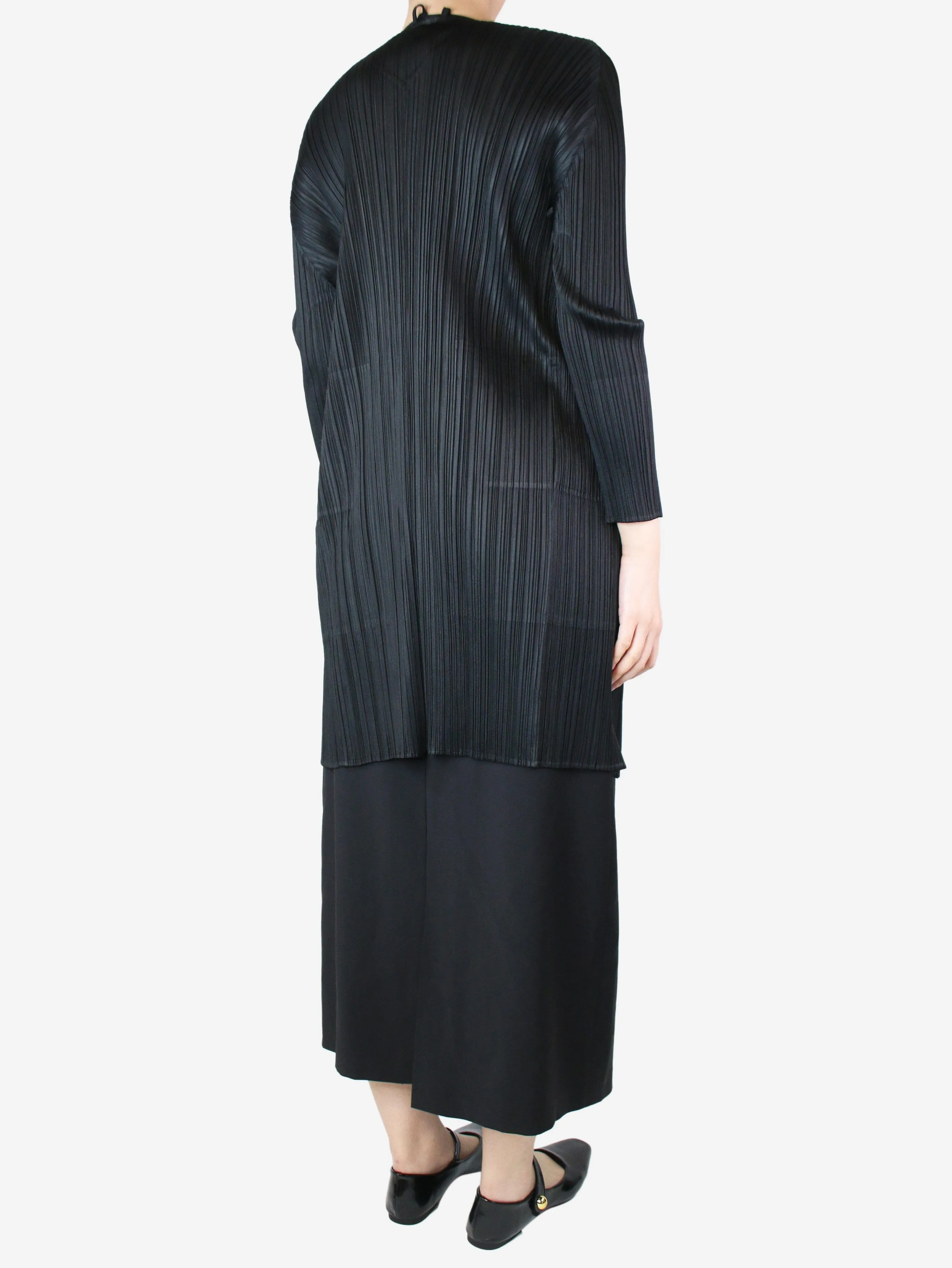 Black pleated long cardigan - Brand size 3