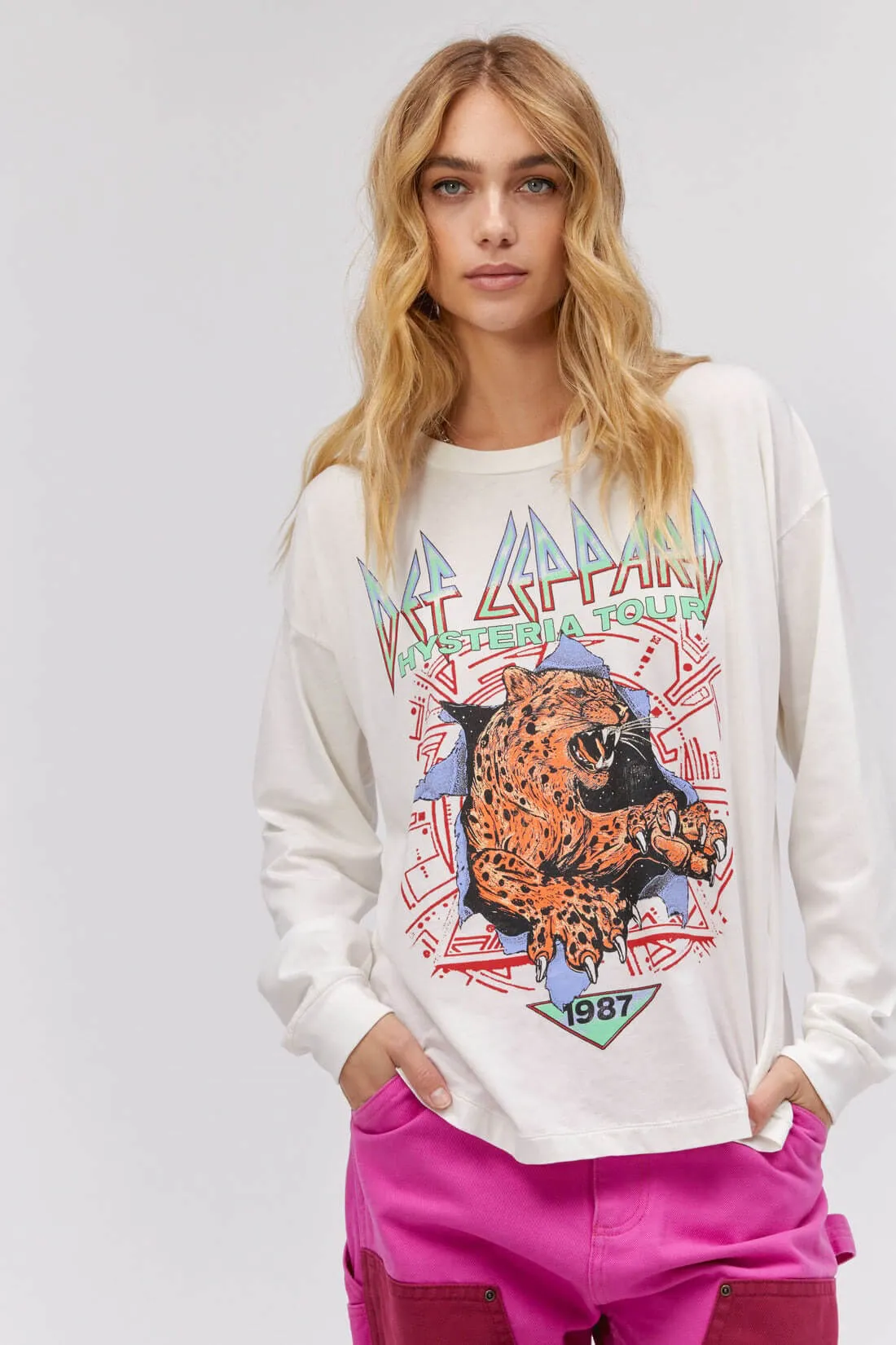 Def Leppard Animal Longsleeve