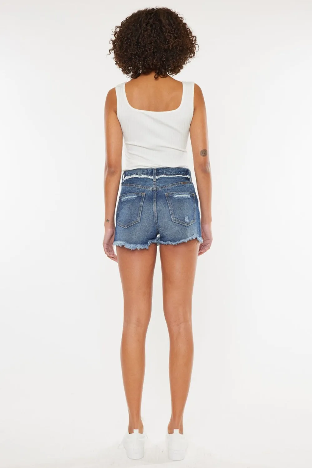 Kancan – Distressed-Jeansshorts mit Knopfleiste