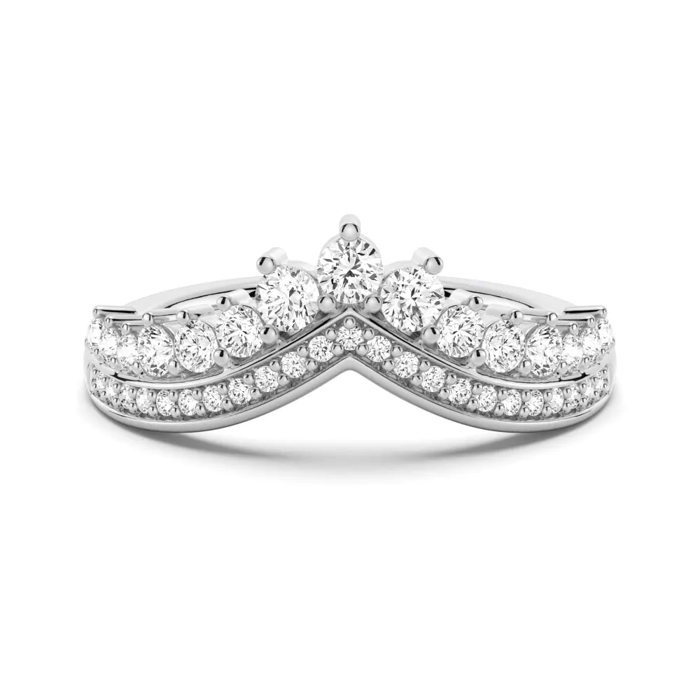 Luxe Crown Curved Moissanite Wedding Band