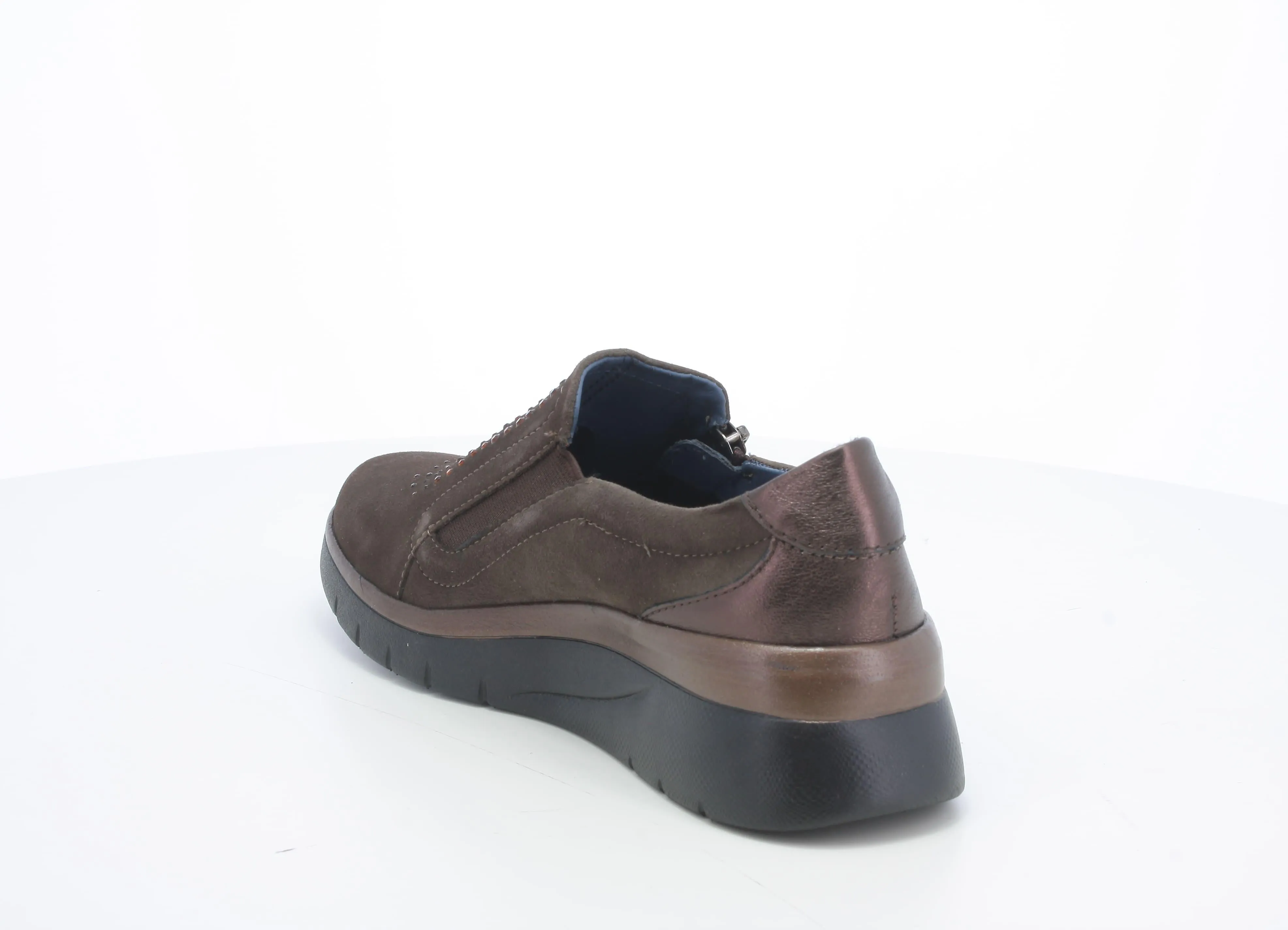 Melluso donna scarpa bassa comfort in camoscio