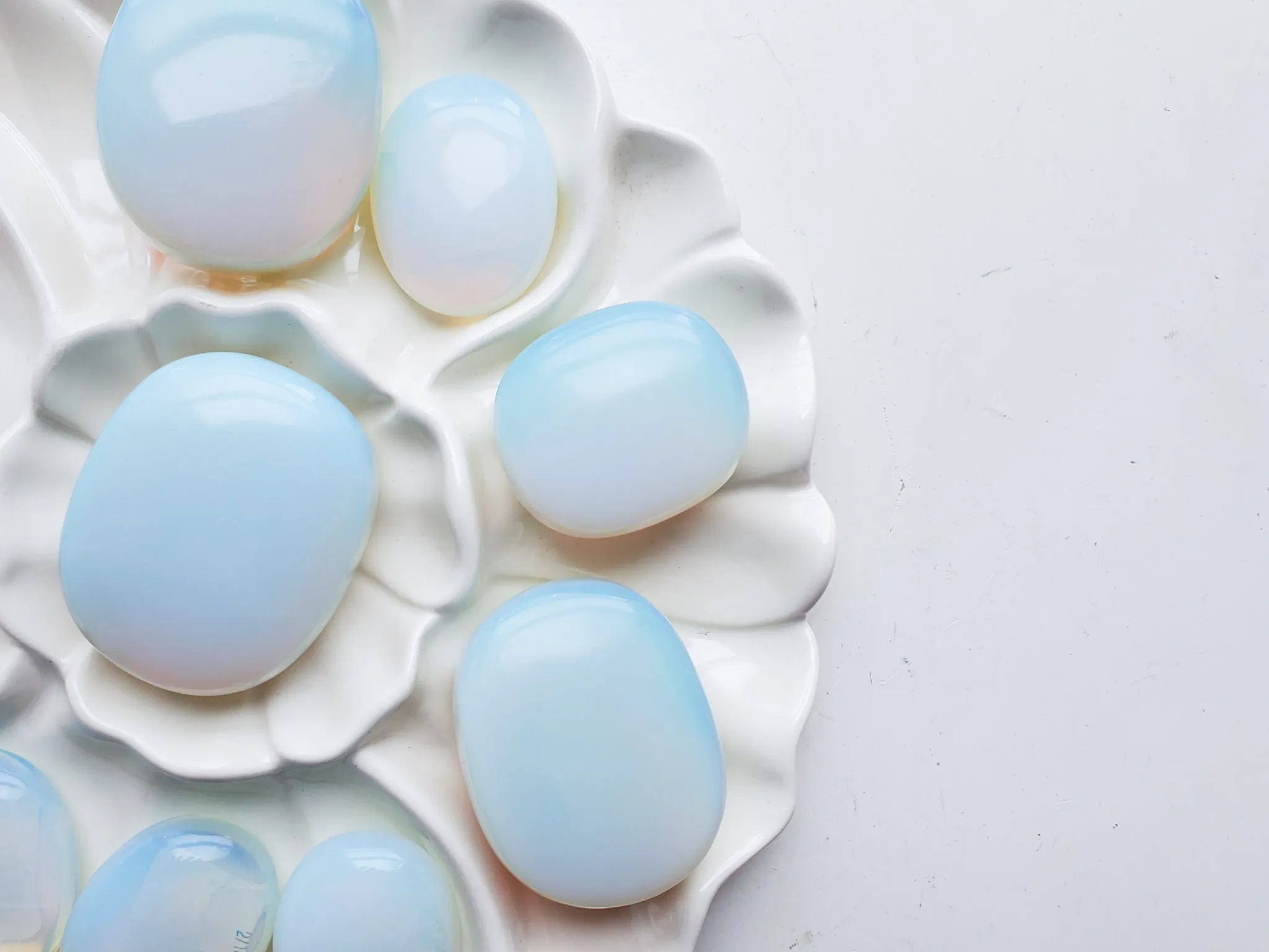 Opalite Puffy Palm Stone