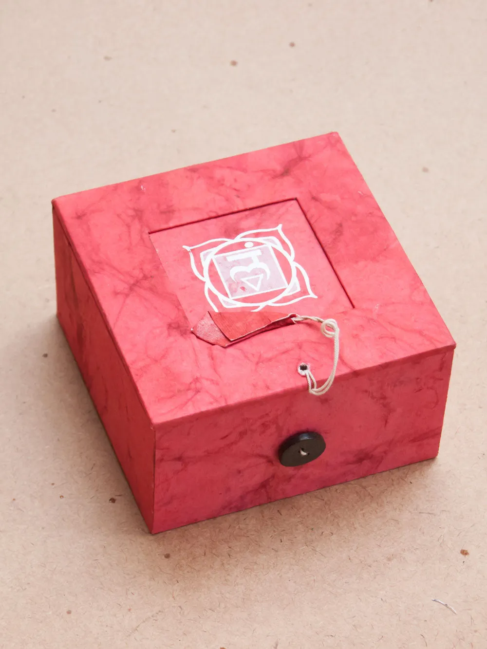 Root Chakra Singing Bowl Giftbox