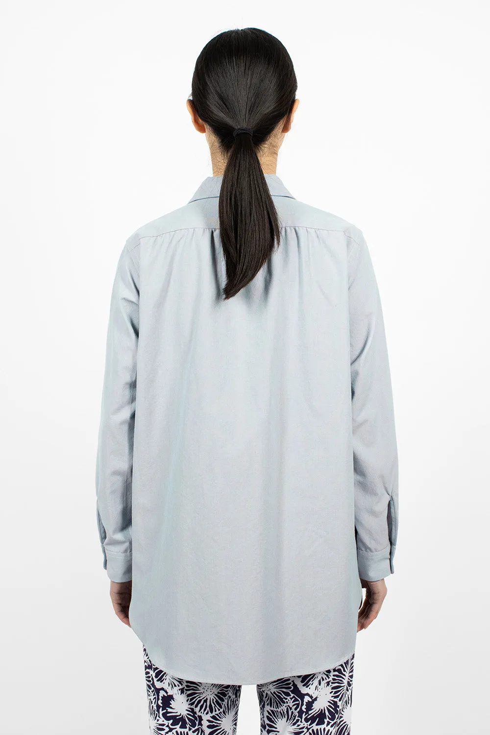 Rounded Collar Shirt Blue/Iridescent