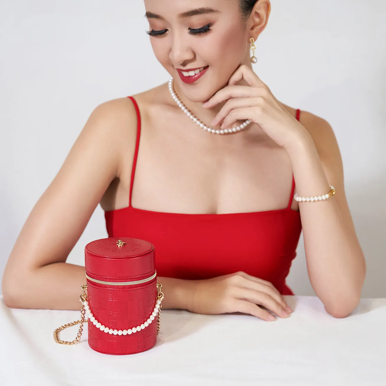 Top Lustre Multi-Style Necklace and Bracelet with Chinese New Year Lucky Red Jewelry Bag Set WS00110