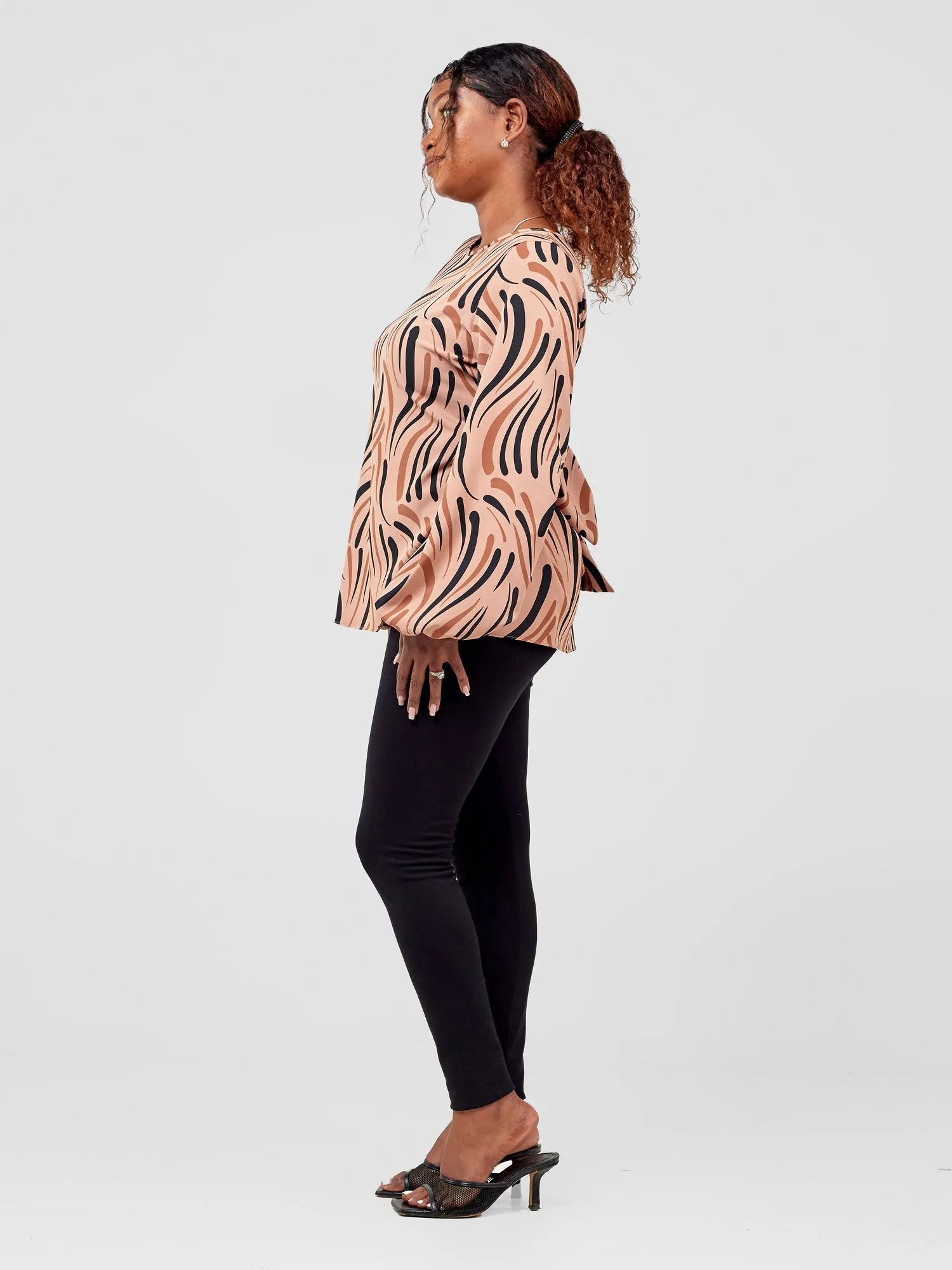 Vivo Dalia Bishop Sleeve Tie Top - Taupe Yala Print