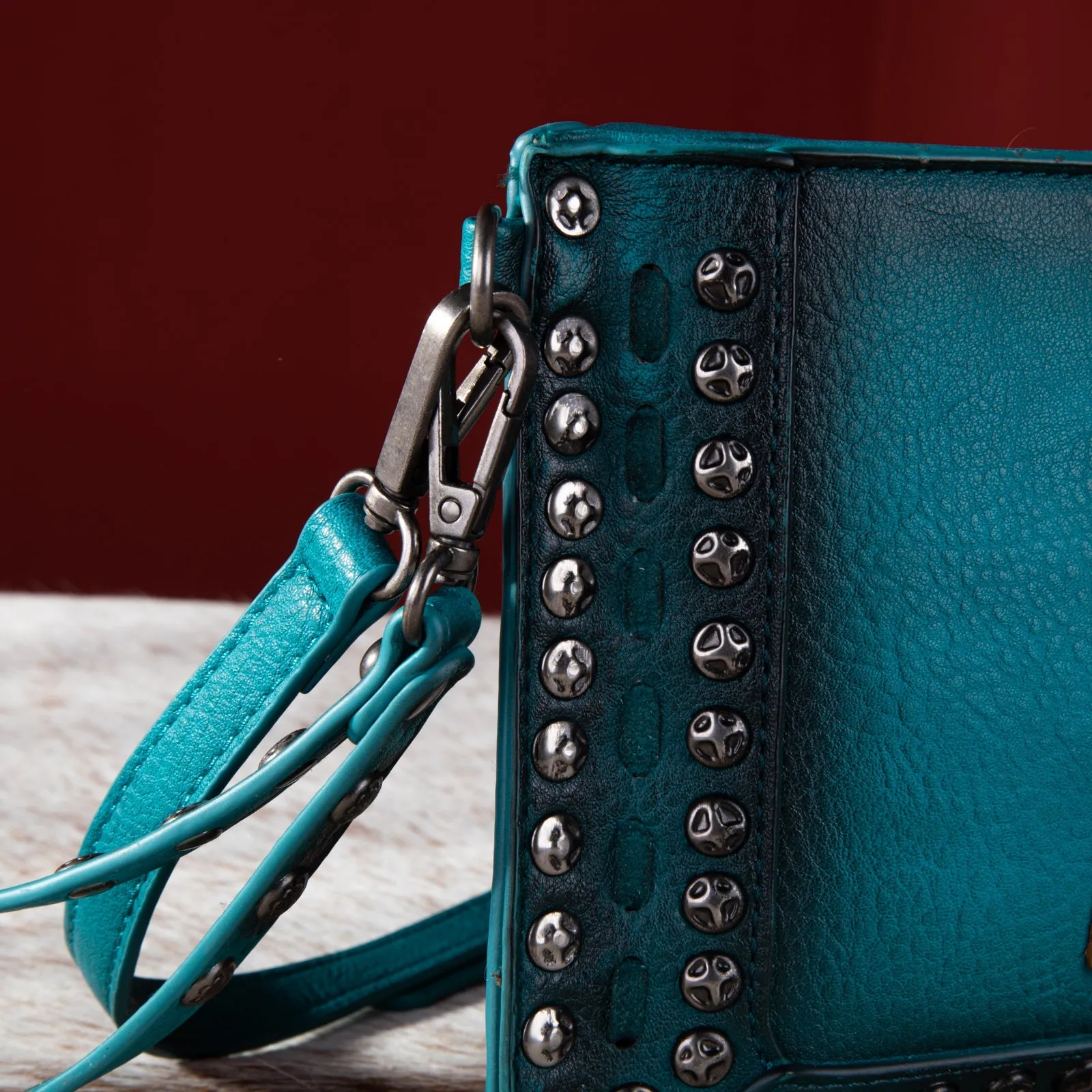 Wrangler Rivets Crossbody Wristlet Wallet-Turquoise